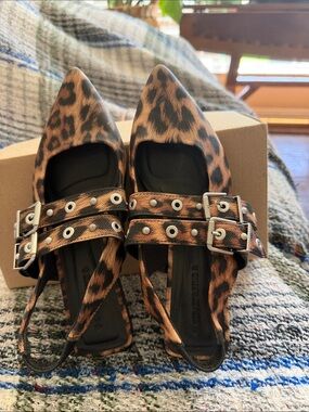 stradivarius Leopard Print Pointed Slingback Flats with Buckles